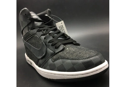 Hyperoad - JORDAN MENS OT 1 CUSTOMS AIR X 0712